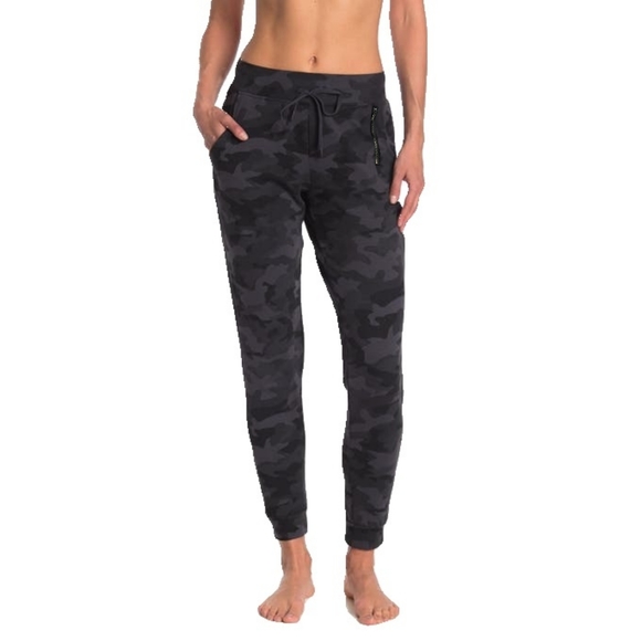 NWT 90 Degree by Reflex $89 Wm M Camo Twill Pant - Picture 2 of 10